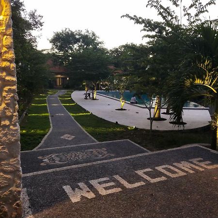 Villa Pulu Uluwatu Exterior foto